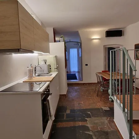 Residenza Allegra * Genoa